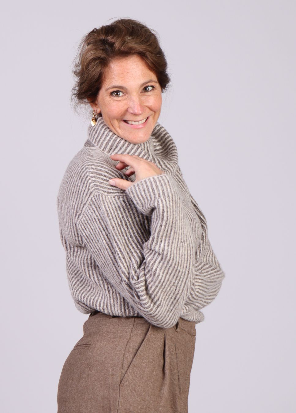 coltrui kemina taupe gebreid mbym dames op zijkant model