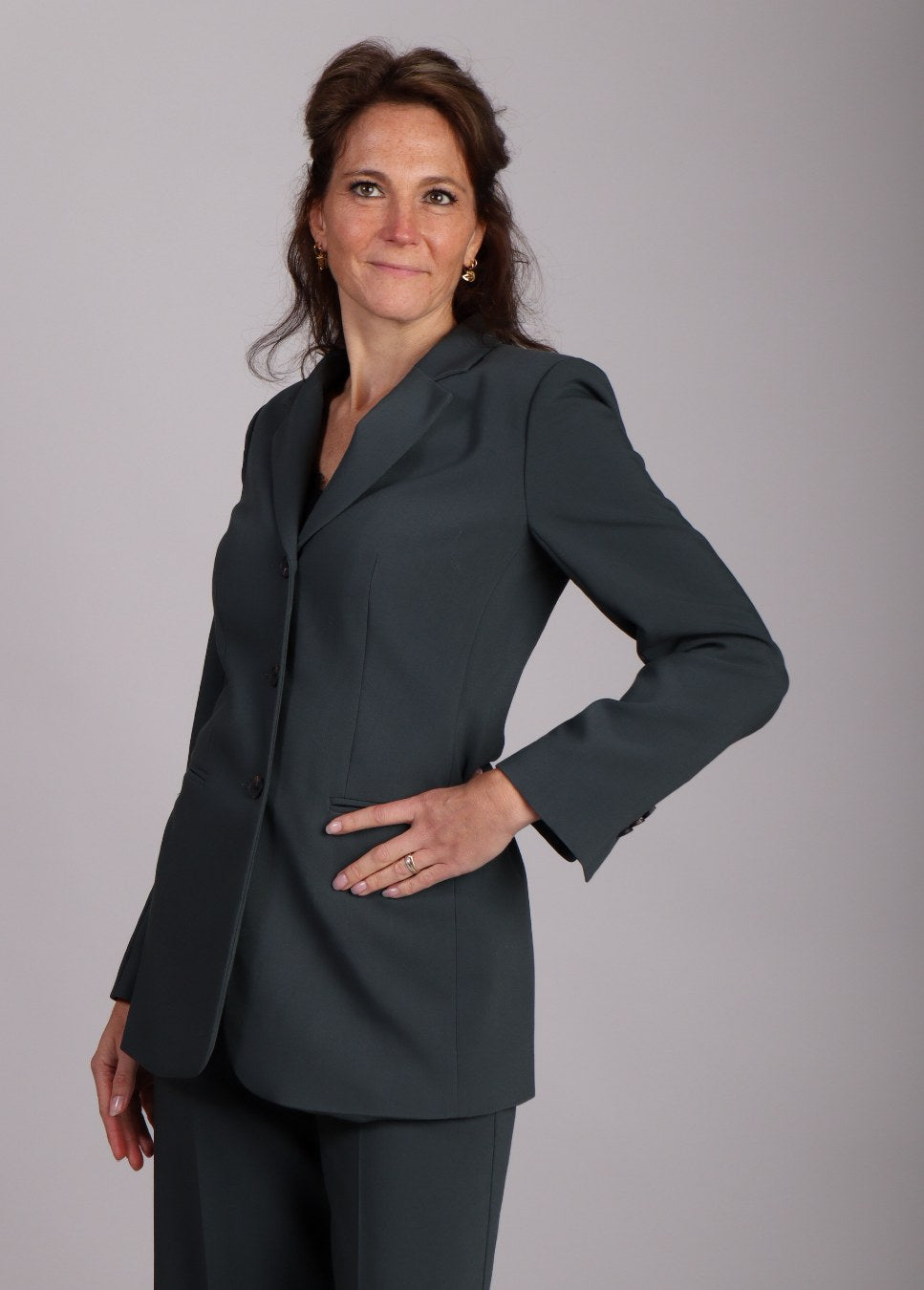 Blazer modstrom gale groen op model zijkant dicht